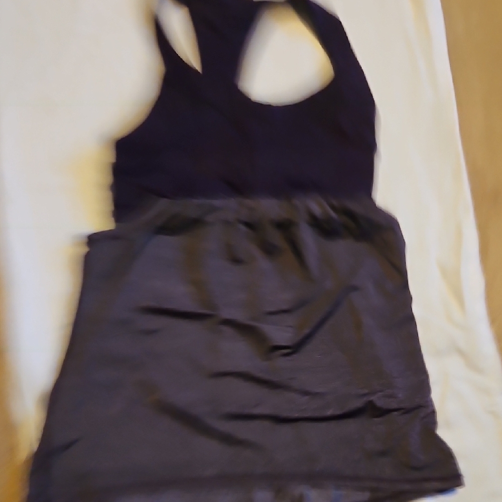 Size 4 Tank